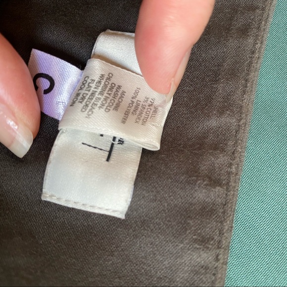 Ann Taylor Loft skirt, size 4. Color between olive and grey. - Picture 9 of 11